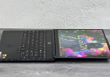 Lenovo Legion 5 15AHP11 2